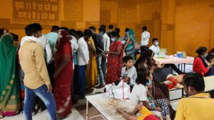 Firozabad-hospital-scrub-typhus-platlets-blackmarketeering