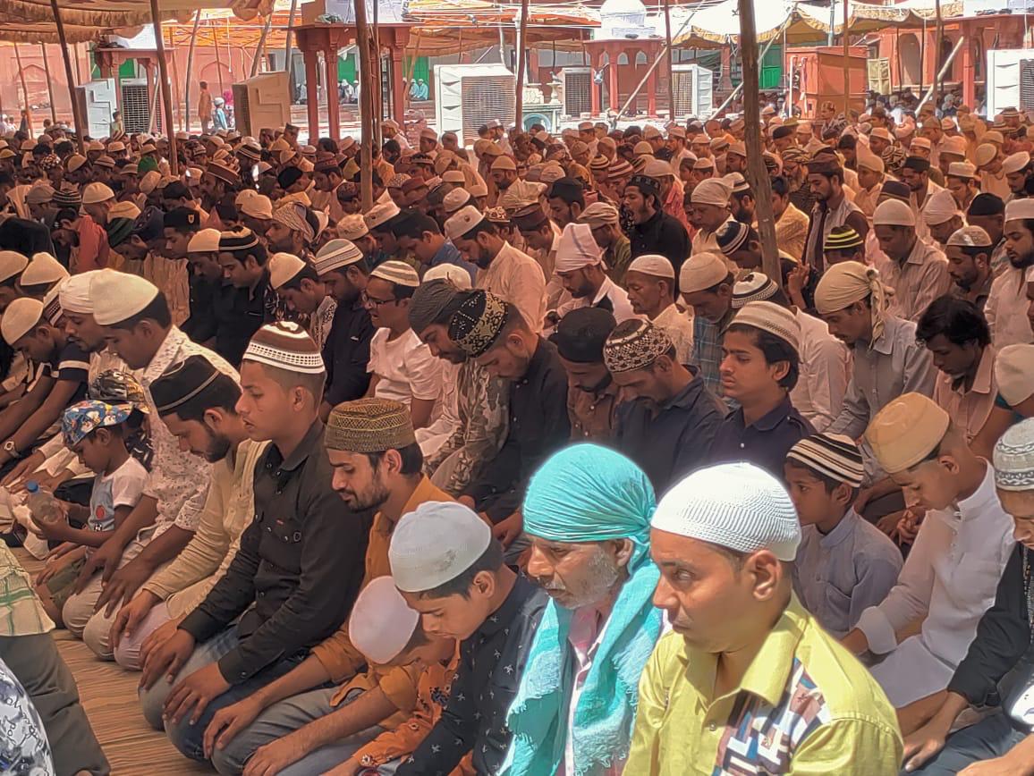 Juma Alvida Namaz at Jama Masjid Agra