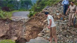 kedarnath-yatra-landslide