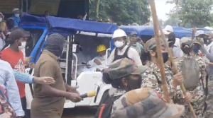 Senior Satsang Sabha office bearers were wearing masks while coordinating the armed protest