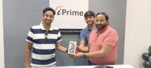 iphone 15 delivery begins in agra