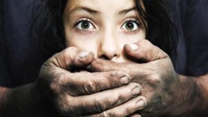 school girl molested by van driver in agra